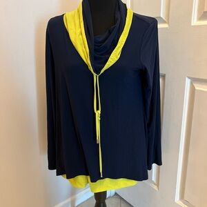 Women’s Coco Bianco long sleeve cowl neck navy/green top size medium